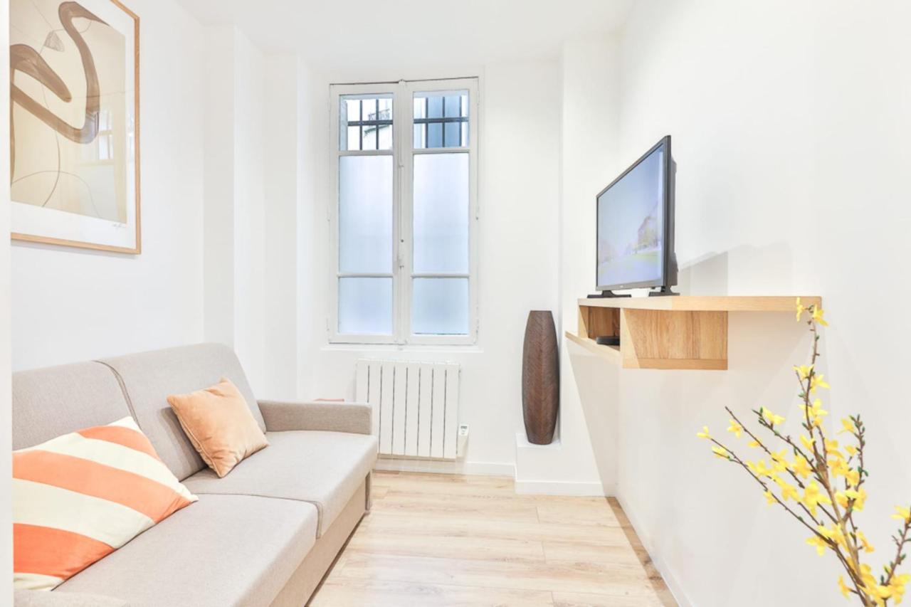 Charming Studio - 2P - Eiffel Tower Париж Екстериор снимка