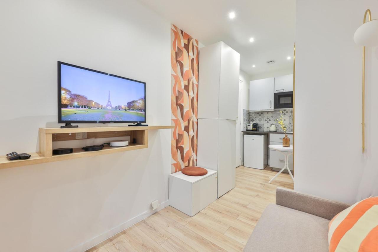 Charming Studio - 2P - Eiffel Tower Париж Екстериор снимка